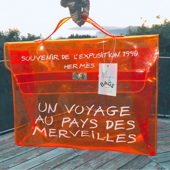 Hermรจs: Vinyl Kelly Souvenir De L'Exposition PVC Beach Tote Bag - Picture 3 of 17